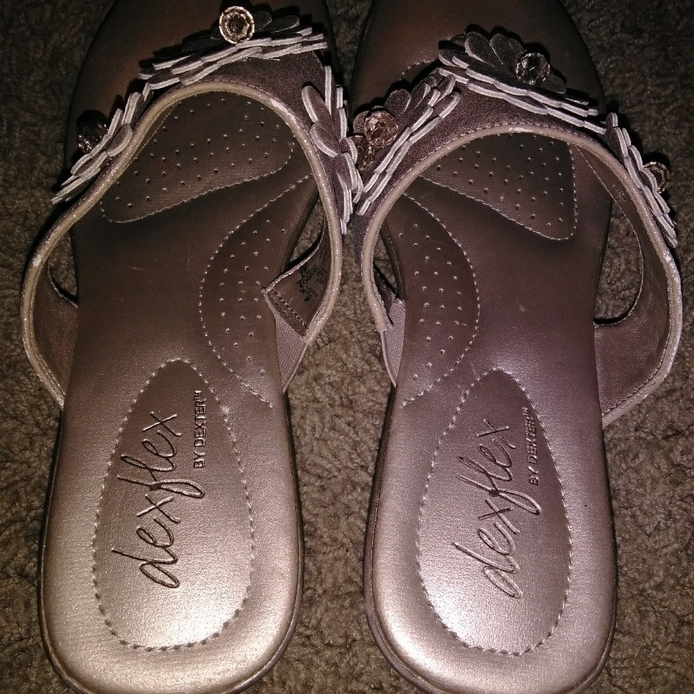Sandals - Picture 4 of 6